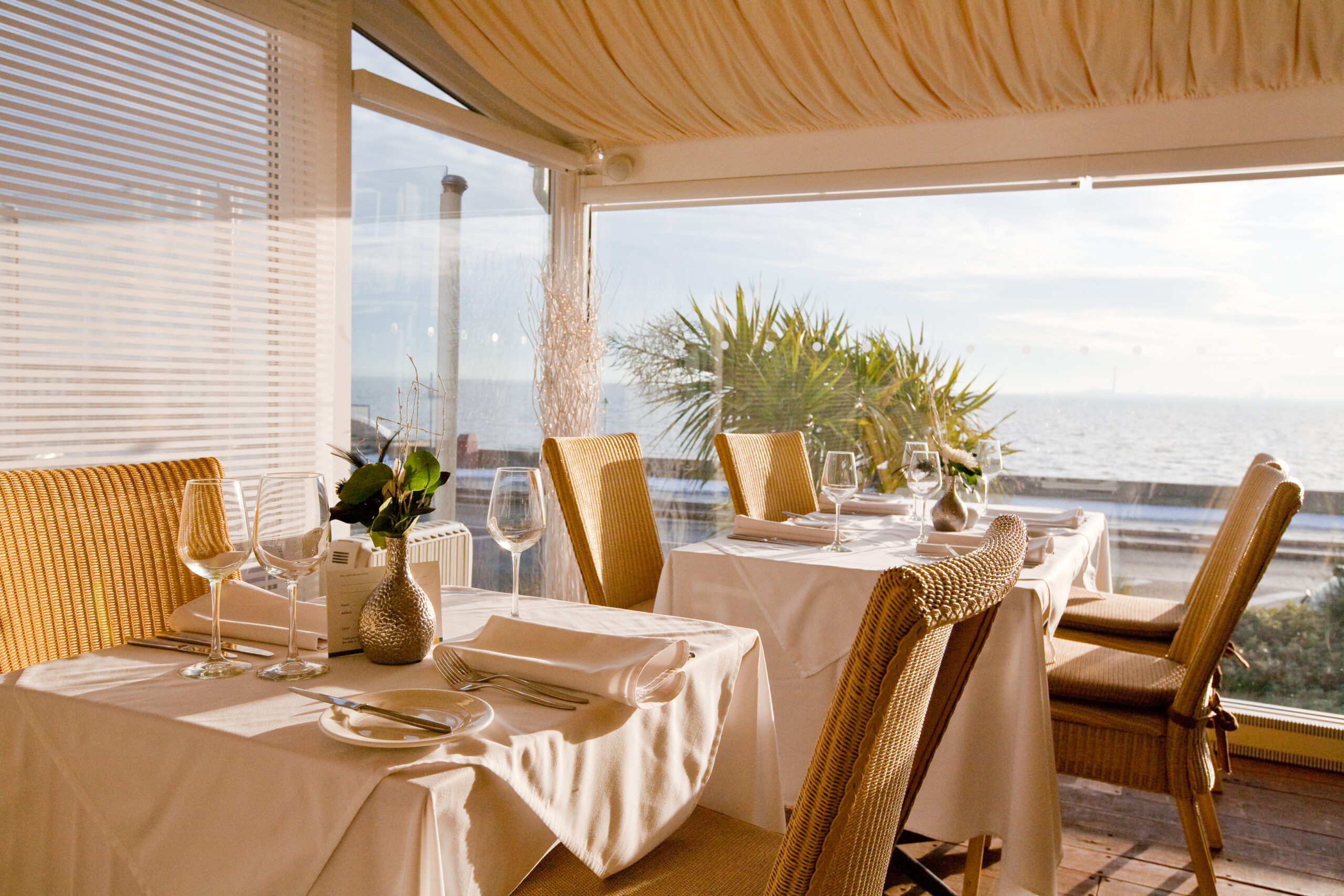 Seafront Dining - Visit Southend