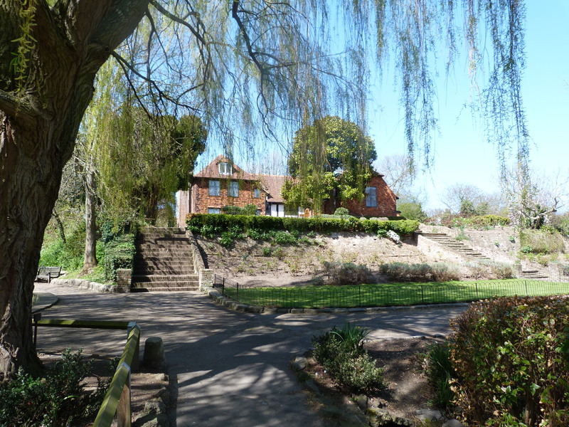 Southchurch Hall gardens